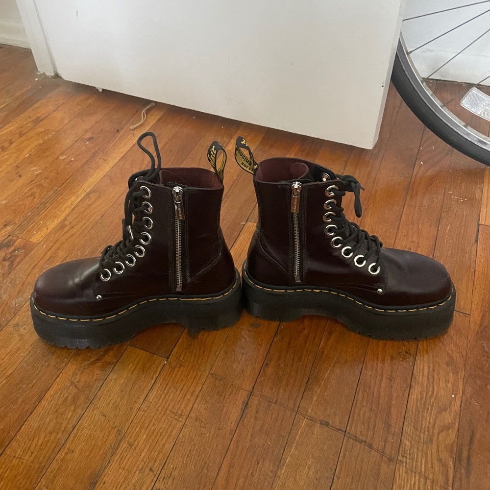 Platform Dr. Martens